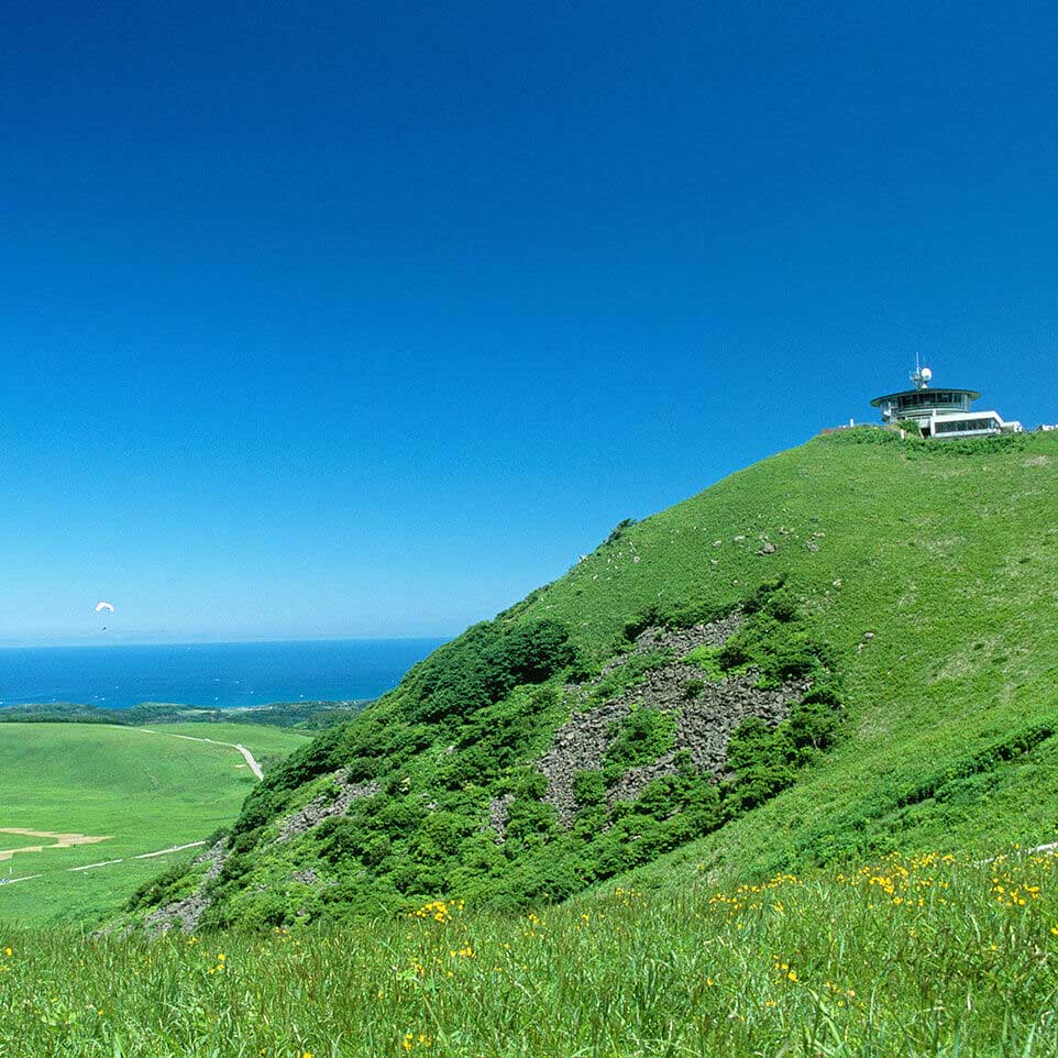 夏：寒風山