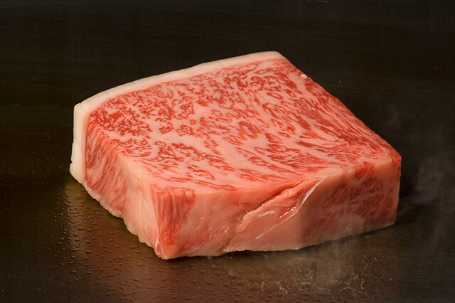 日本屈指のブランド肉「宮崎牛」